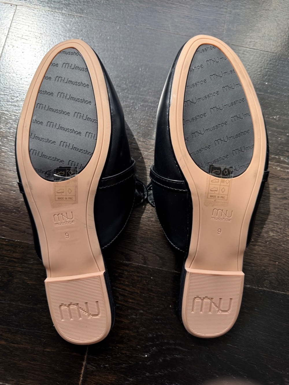 Musshoe Black Leather Slip-On Mule Loafers with Gold Accent size 9 - Picture 5 of 5